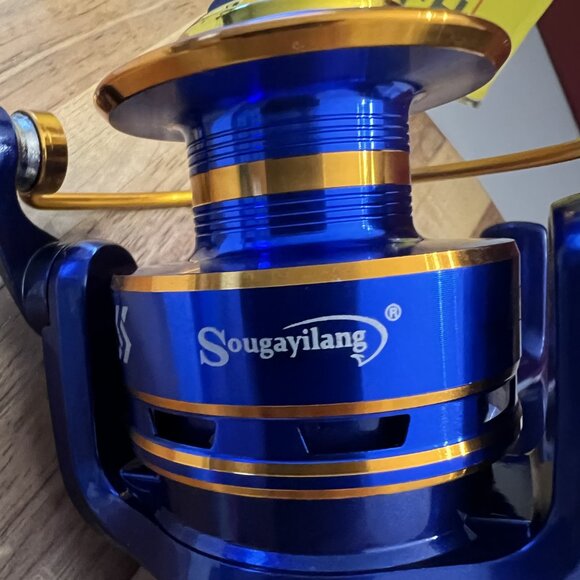 Brand New Model FH5000 Fishing Reel by Popular Brand Sougayilang! - Picture 3 of 16
